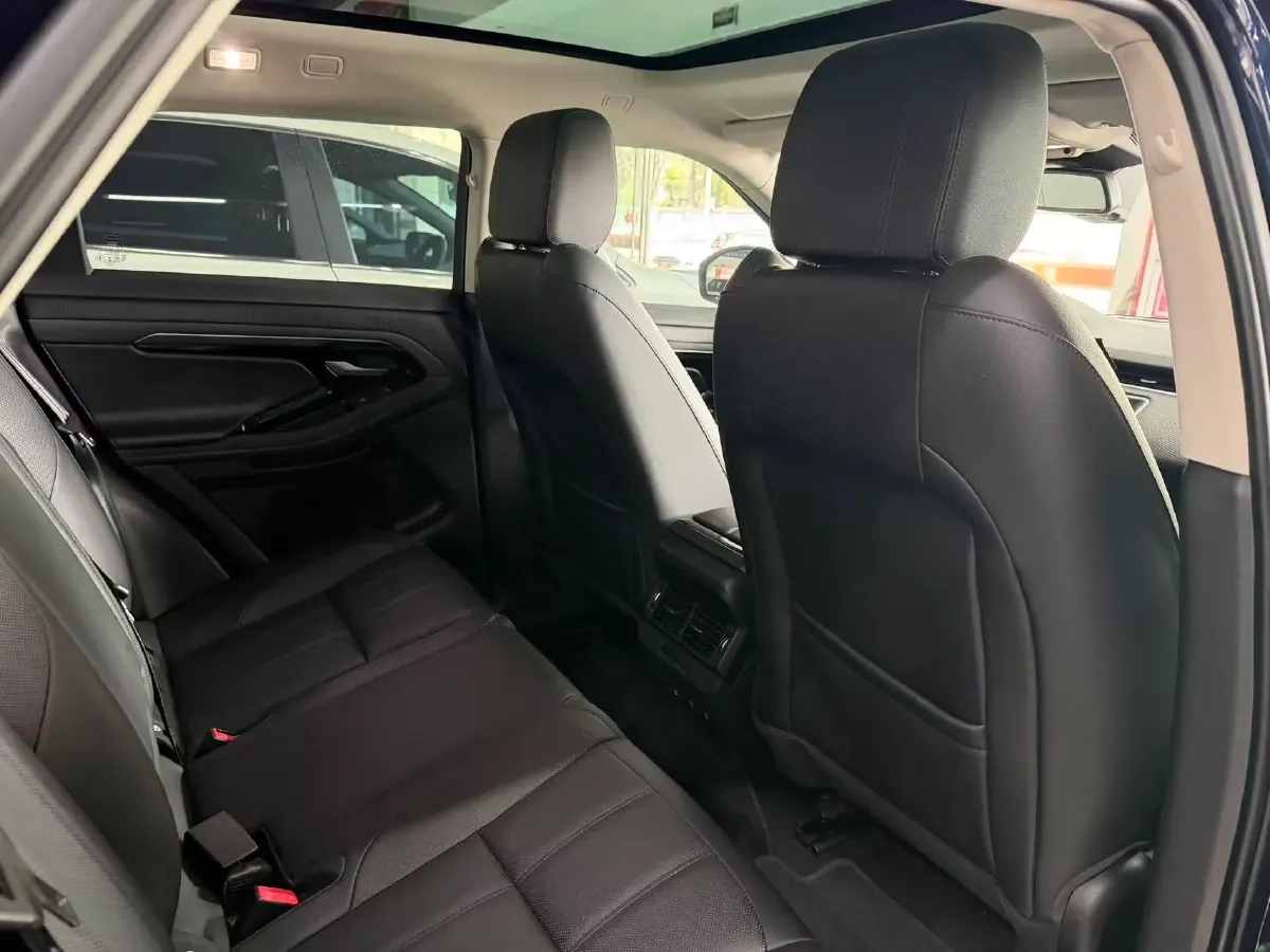 2020 Land Rover Range Rover Evoque 2.0T 249HP L4 9AT,autocango,china used car exporter,china ev exporter,chinese used car exporter,chinese used ev exporter