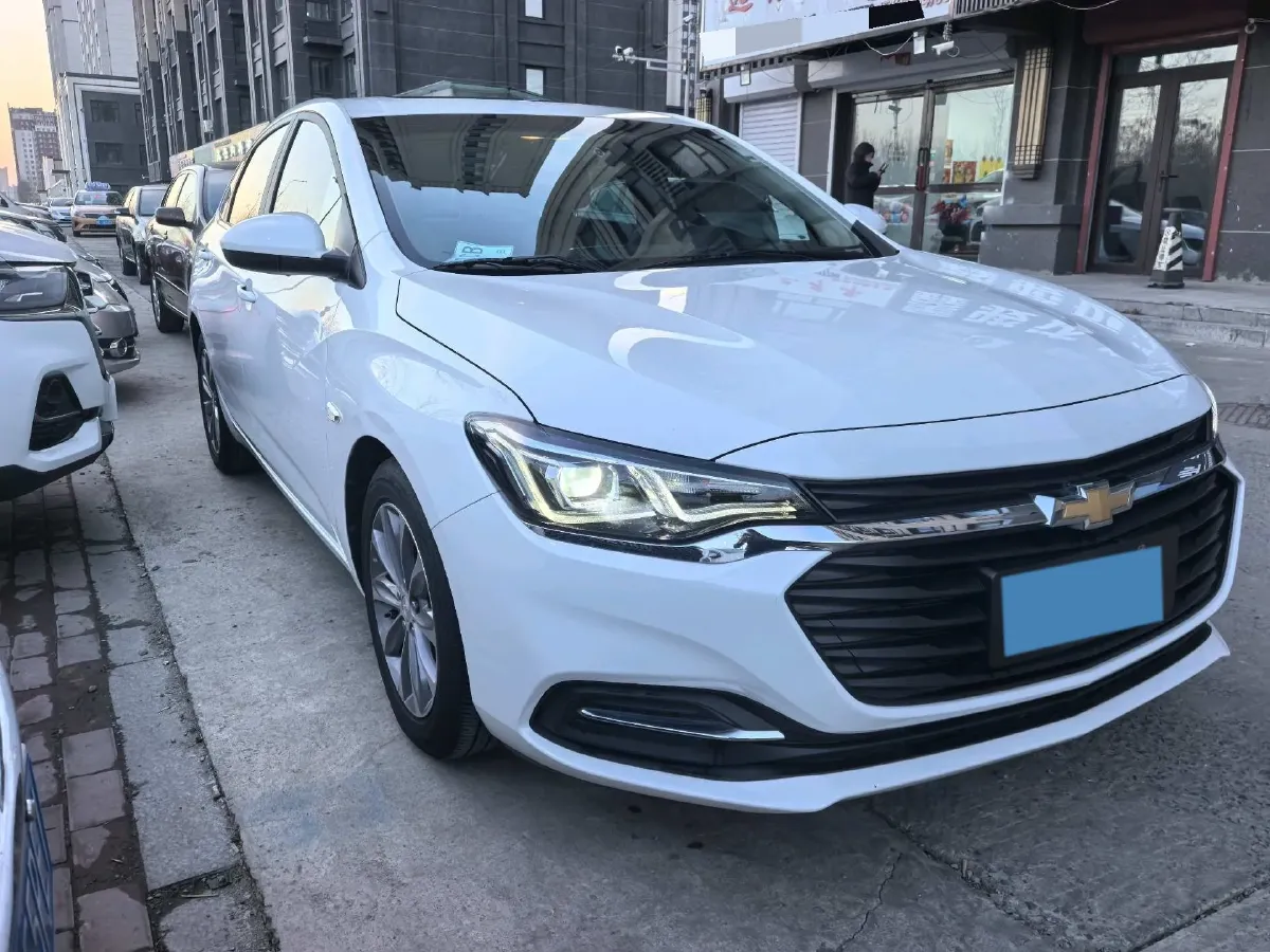 2022 Chevrolet Monza 1.5L 113HP L4 6AT,autocango,china used car exporter,china ev exporter,chinese used car exporter,chinese used ev exporter