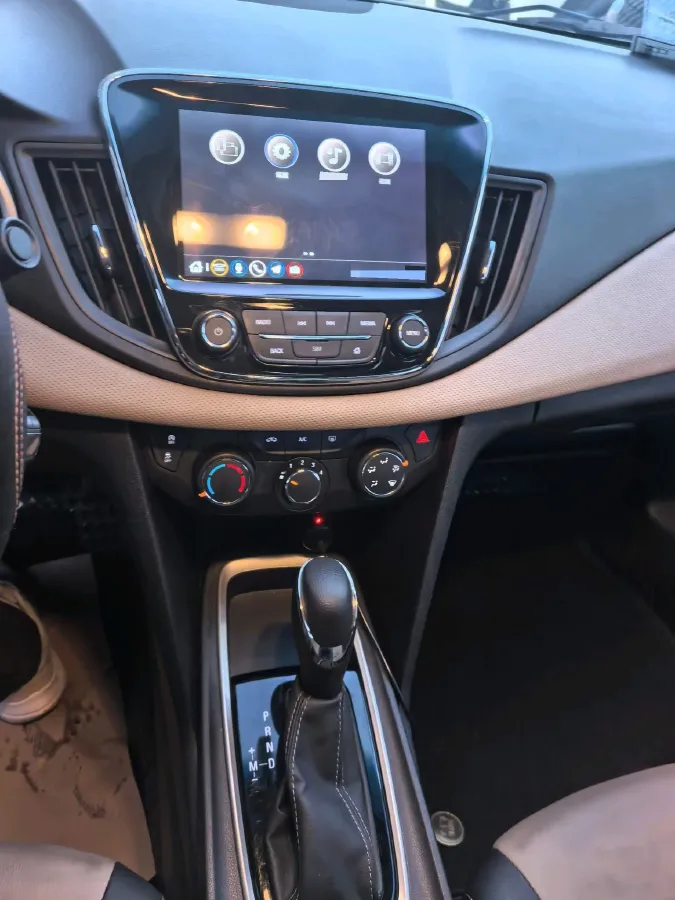 2022 Chevrolet Monza 1.5L 113HP L4 6AT,autocango,china used car exporter,china ev exporter,chinese used car exporter,chinese used ev exporter