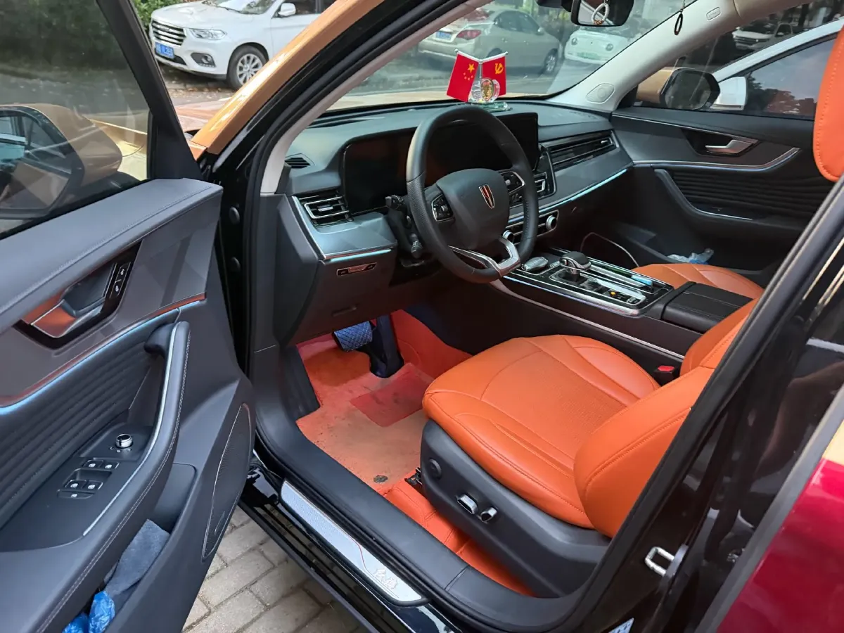 2023 HongQi HS5 2.0T 252HP L4 8AT,autocango,china used car exporter,china ev exporter,chinese used car exporter,chinese used ev exporter