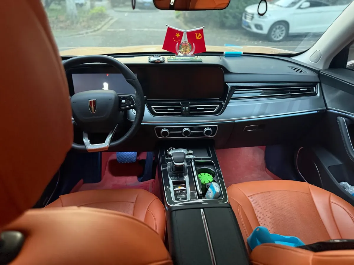 2023 HongQi HS5 2.0T 252HP L4 8AT,autocango,china used car exporter,china ev exporter,chinese used car exporter,chinese used ev exporter