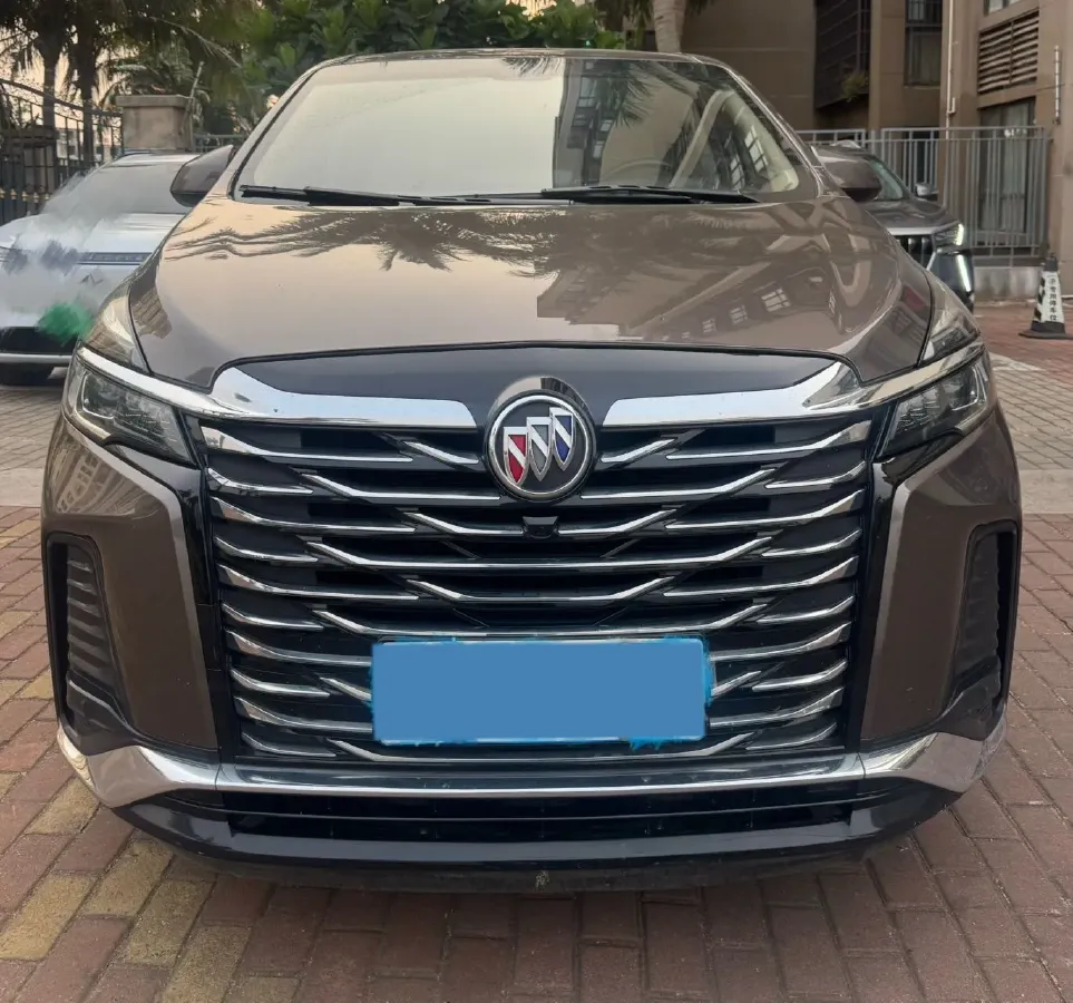 2023 Buick GL8 2.0T 237HP L4 9AT,autocango,china used car exporter,china ev exporter,chinese used car exporter,chinese used ev exporter