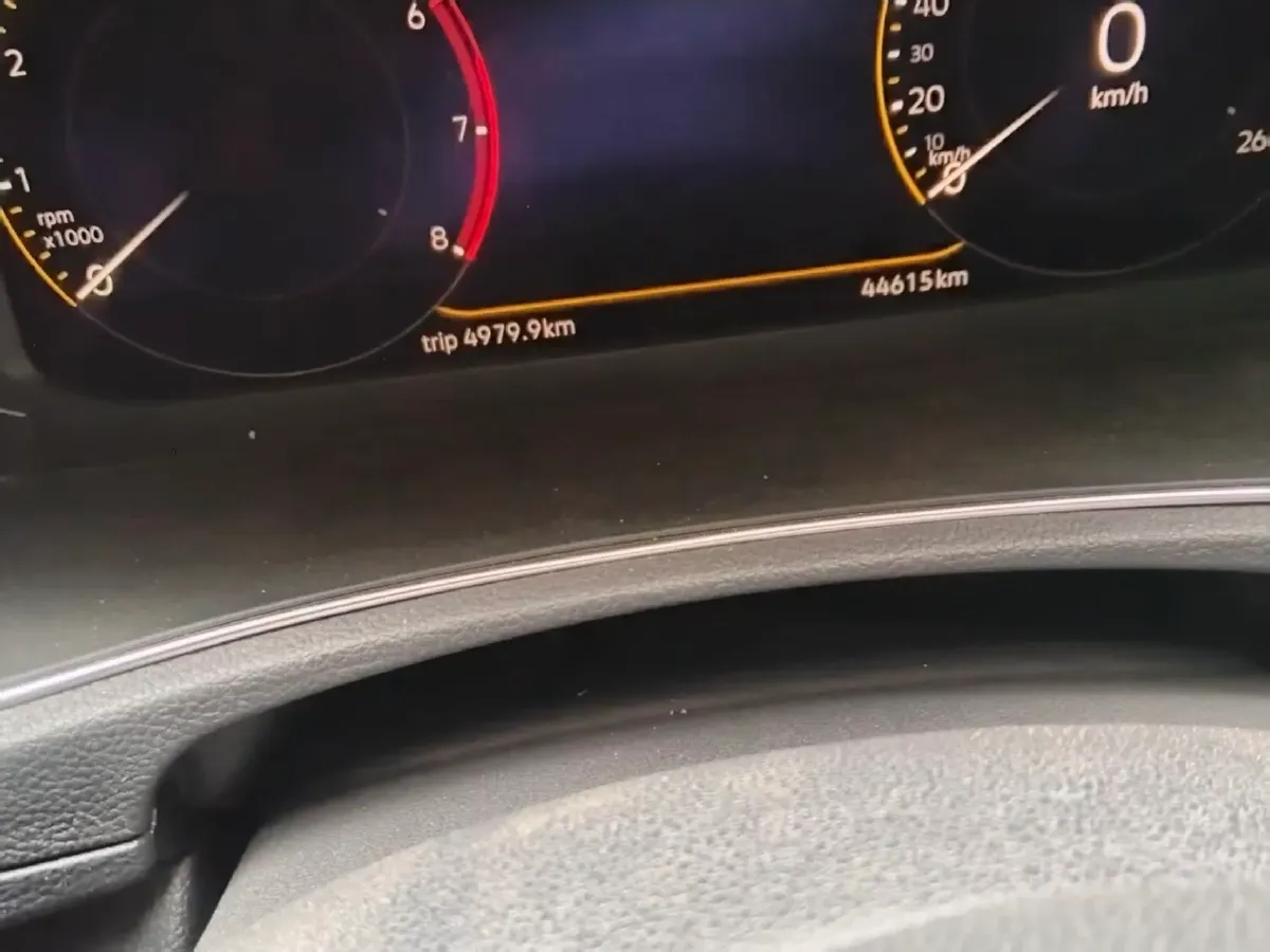 2022 Volkswagen T-Roc 1.4T 150HP L4 7DCT,autocango,china used car exporter,china ev exporter,chinese used car exporter,chinese used ev exporter