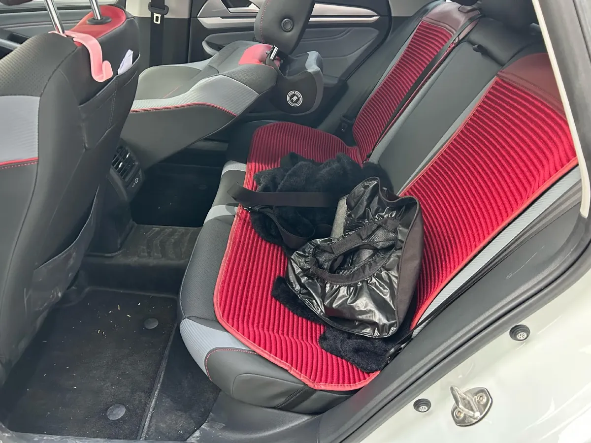 2024 Volkswagen Lamando 1.4T 150HP L4 7DCT,autocango,china used car exporter,china ev exporter,chinese used car exporter,chinese used ev exporter