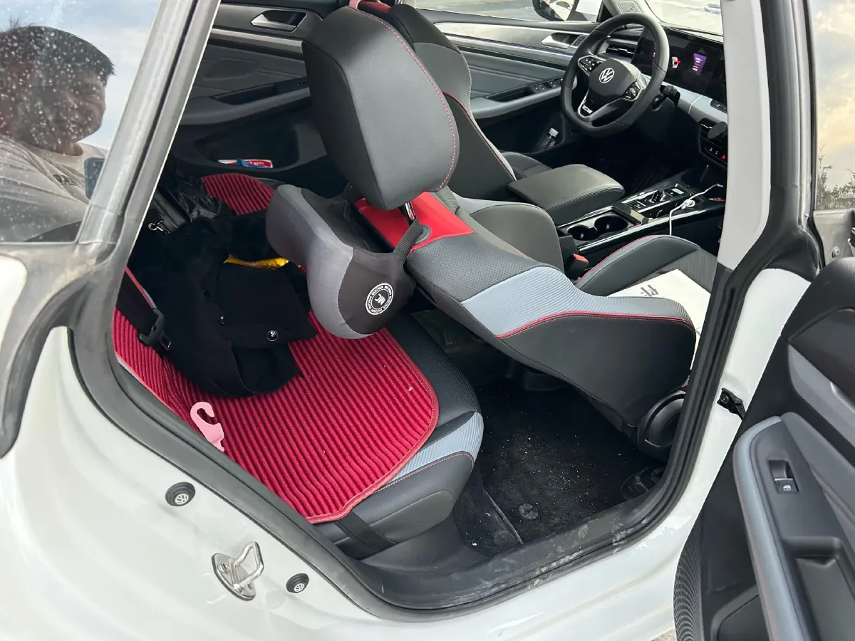 2024 Volkswagen Lamando 1.4T 150HP L4 7DCT,autocango,china used car exporter,china ev exporter,chinese used car exporter,chinese used ev exporter