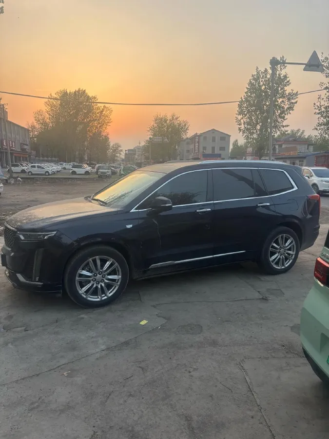 2022 Cadillac XT6 2.0T 237HP L4 9AT,autocango,china used car exporter,china ev exporter,chinese used car exporter,chinese used ev exporter