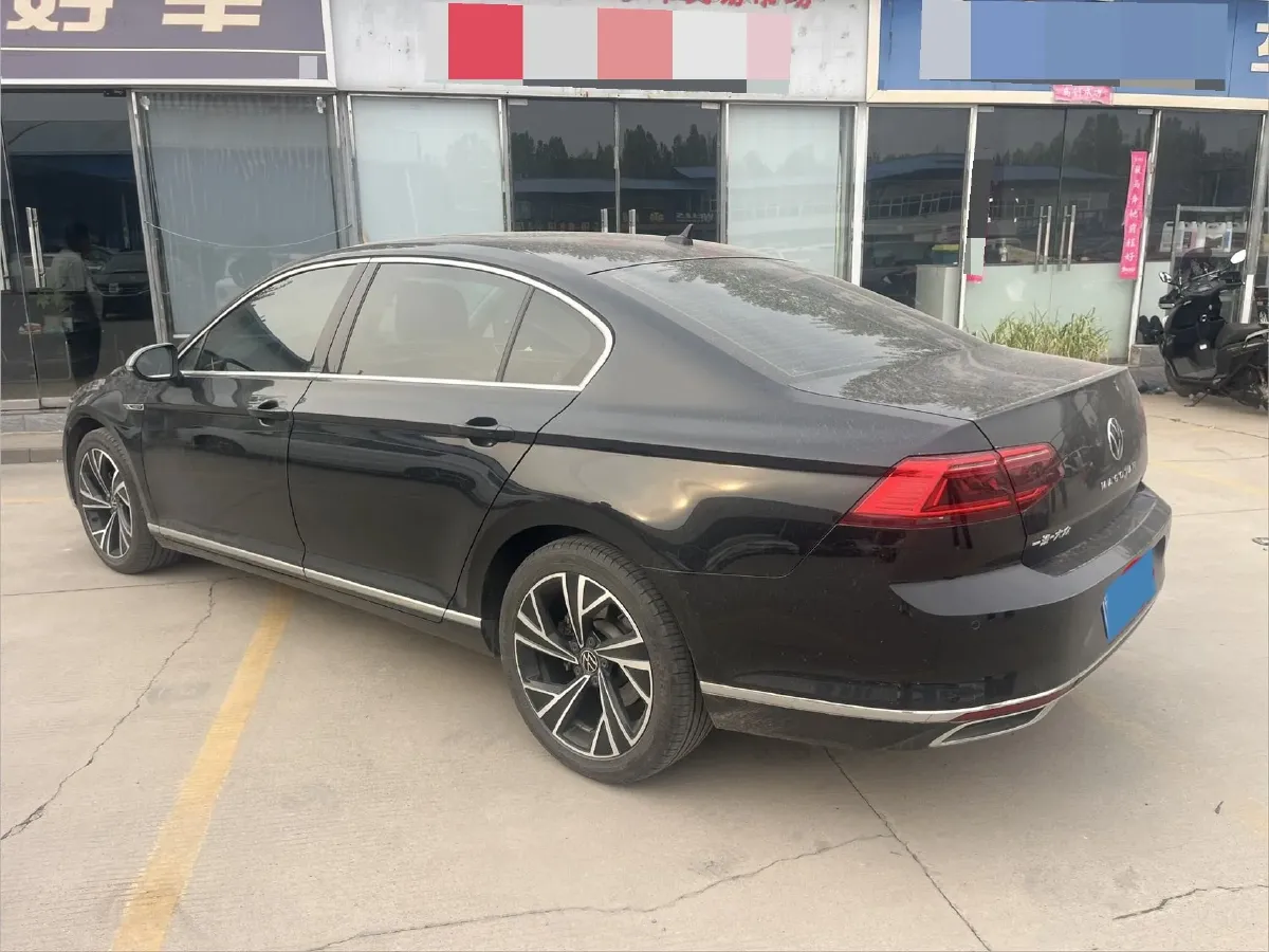 2023 Volkswagen Magotan 2.0T 186HP L4 7DCT,autocango,china used car exporter,china ev exporter,chinese used car exporter,chinese used ev exporter