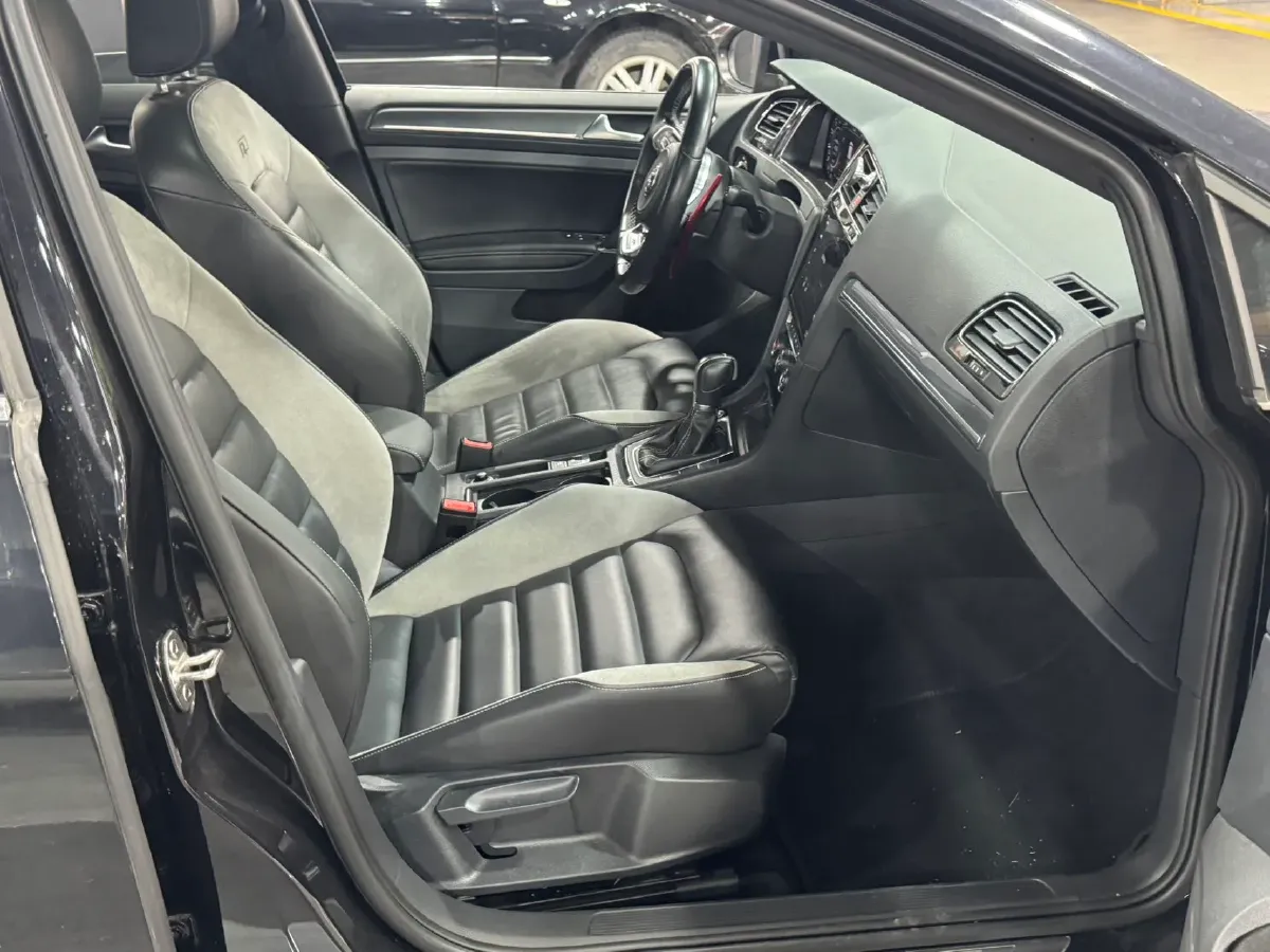 2020 Volkswagen Golf 1.4T 150HP L4 7DCT,autocango,china used car exporter,china ev exporter,chinese used car exporter,chinese used ev exporter