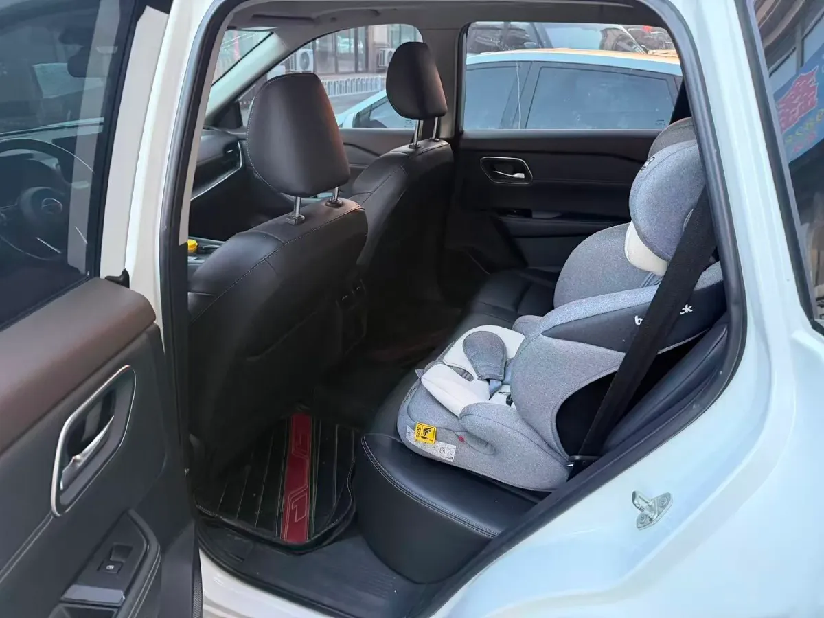 2021 Nissan X-Trail 1.5T 204HP L3 CVT,autocango,china used car exporter,china ev exporter,chinese used car exporter,chinese used ev exporter