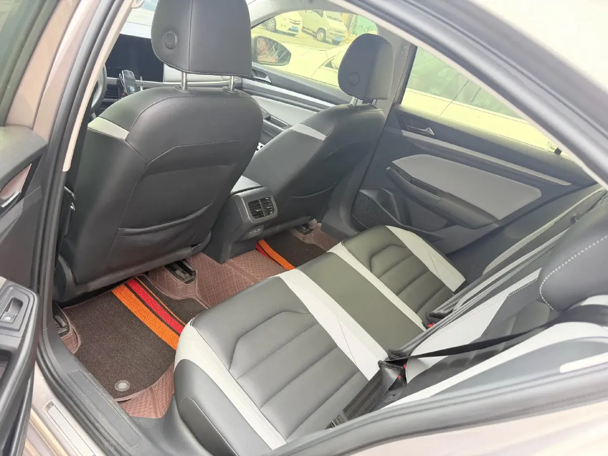 2023 Volkswagen Bora 1.4T 150HP L4 7DCT,autocango,china used car exporter,china ev exporter,chinese used car exporter,chinese used ev exporter