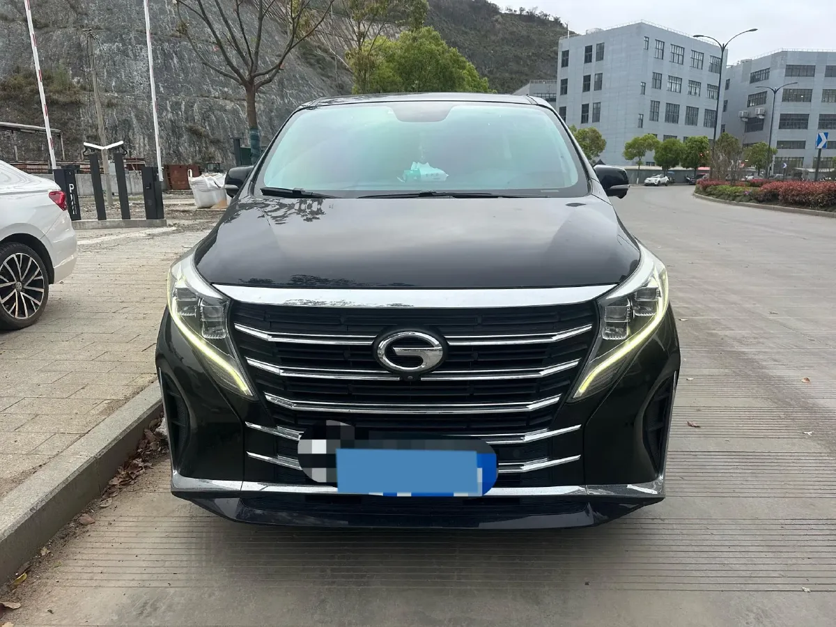 2023 GAC Trumpchi M8 2.0T 252HP L4 8AT,autocango,china used car exporter,china ev exporter,chinese used car exporter,chinese used ev exporter