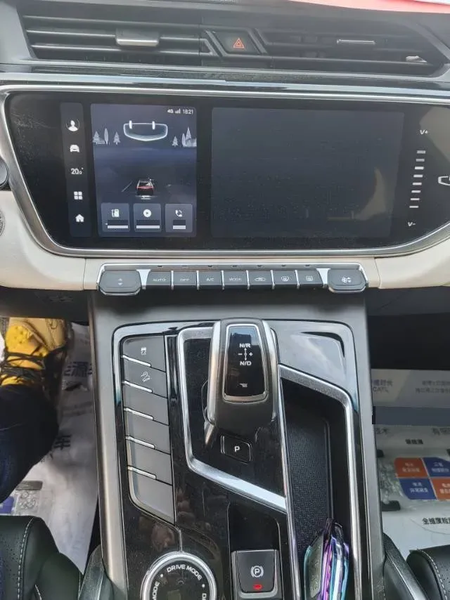 2022 Geely Azkarra 1.8T 184HP L4 7DCT,autocango,china used car exporter,china ev exporter,chinese used car exporter,chinese used ev exporter