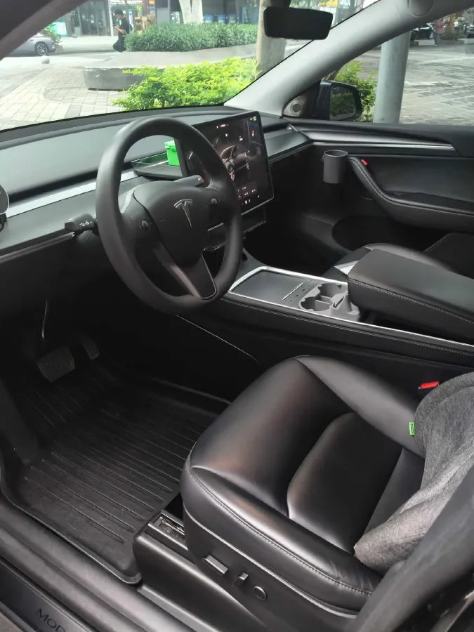 2023 Tesla Model Y BEV 78.4KWH,autocango,china used car exporter,china ev exporter,chinese used car exporter,chinese used ev exporter