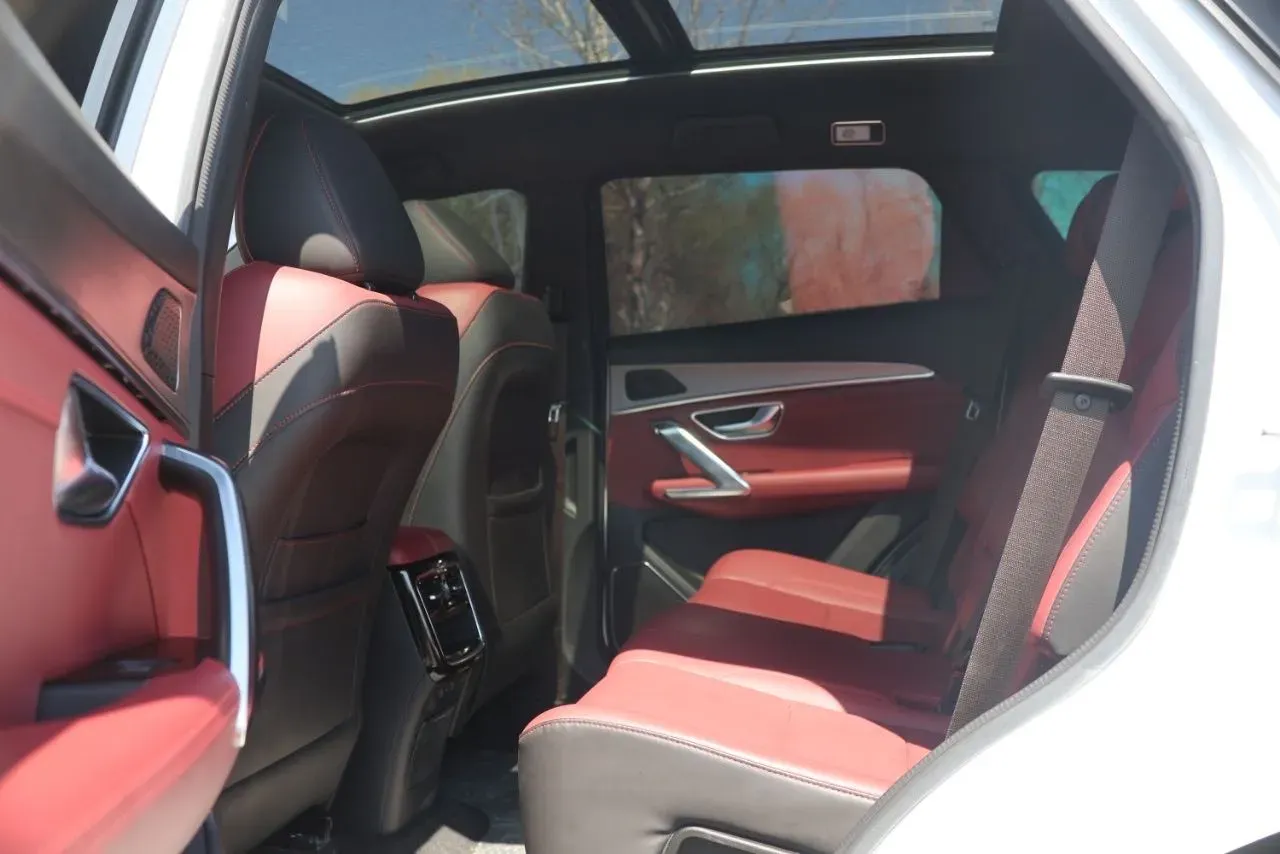 2022 Jetour X70 Plus 1.5T 156HP L4 CVT,autocango,china used car exporter,china ev exporter,chinese used car exporter,chinese used ev exporter