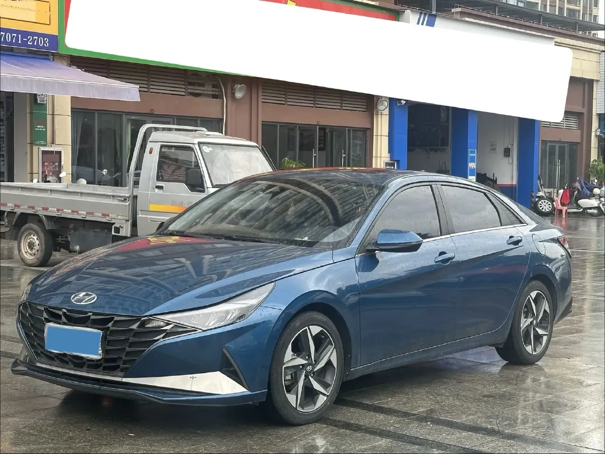 2021 Hyundai Elantra 1.5L 115HP L4 CVT,autocango,china used car exporter,china ev exporter,chinese used car exporter,chinese used ev exporter