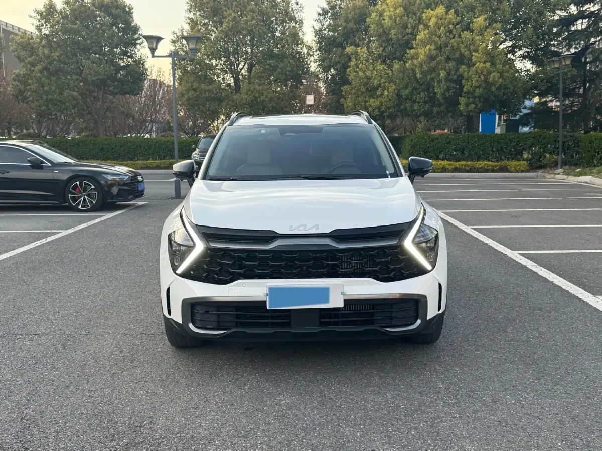 2023 Kia Sportage 1.5T 200HP L4 8AT,autocango,china used car exporter,china ev exporter,chinese used car exporter,chinese used ev exporter