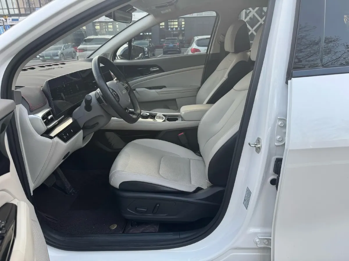 2023 Kia Sportage 1.5T 200HP L4 8AT,autocango,china used car exporter,china ev exporter,chinese used car exporter,chinese used ev exporter