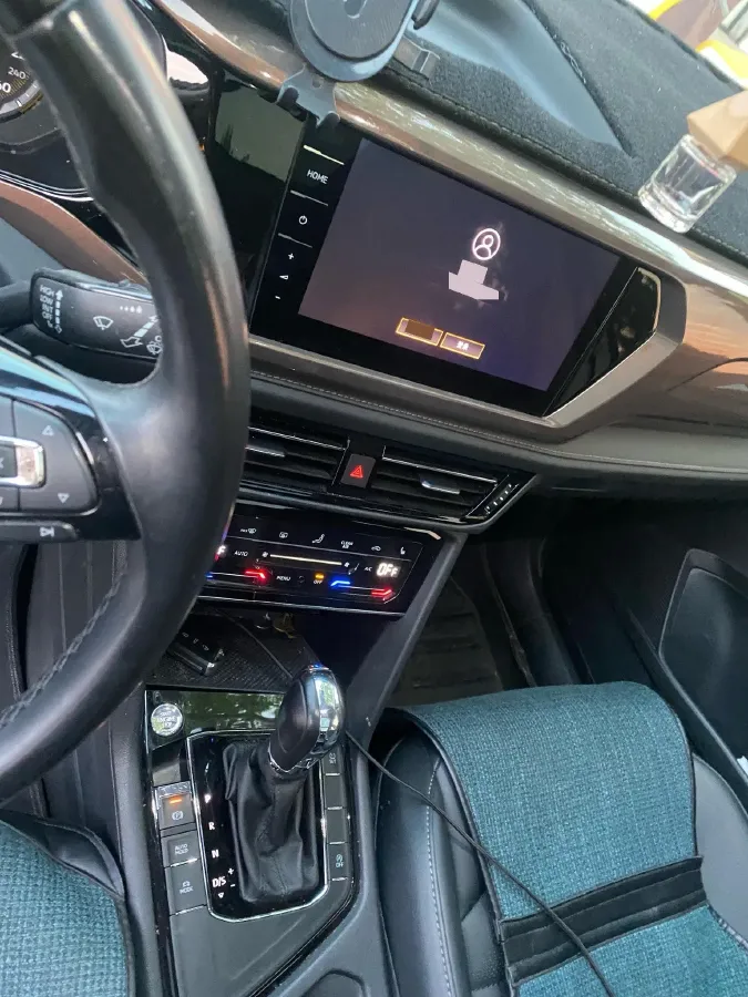 2021 Volkswagen Tharu 1.4T 150HP L4 7DCT,autocango,china used car exporter,china ev exporter,chinese used car exporter,chinese used ev exporter