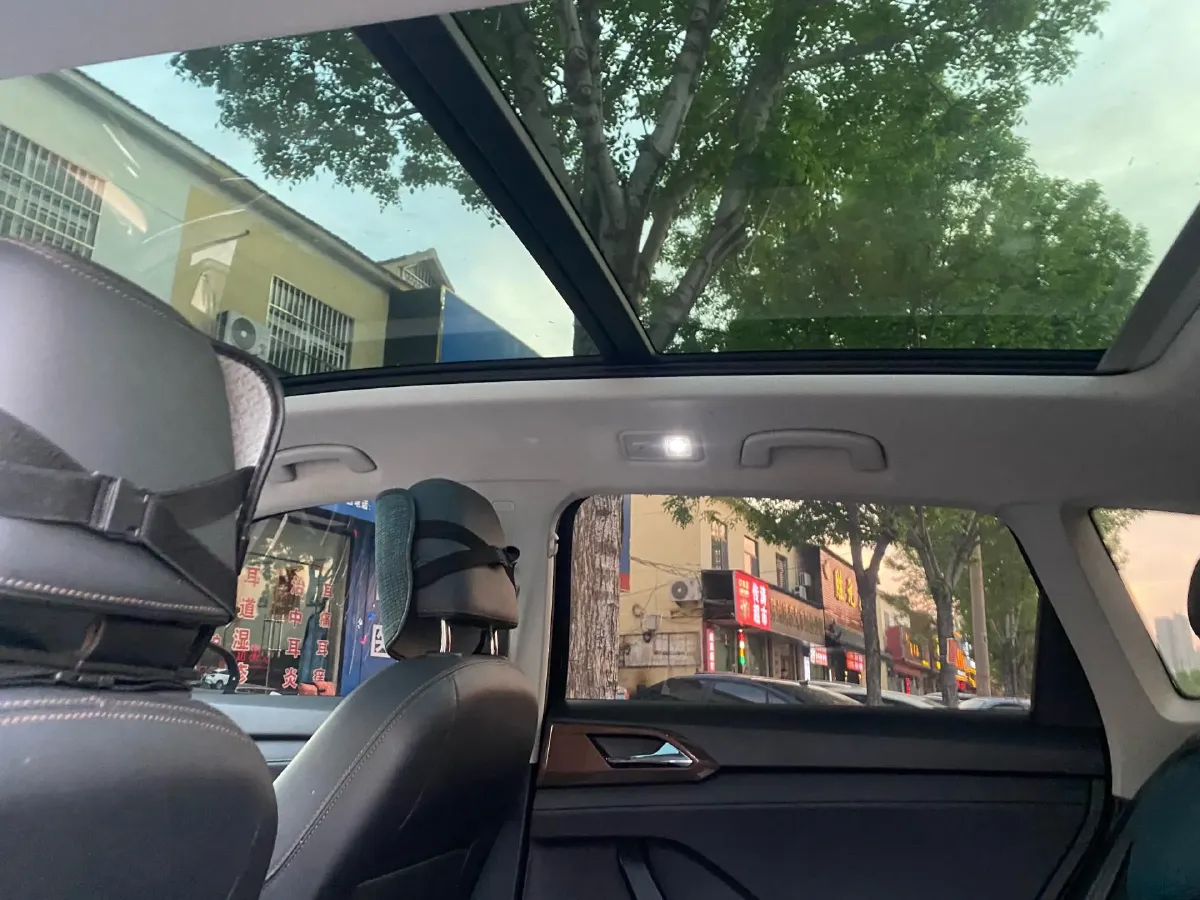 2021 Volkswagen Tharu 1.4T 150HP L4 7DCT,autocango,china used car exporter,china ev exporter,chinese used car exporter,chinese used ev exporter