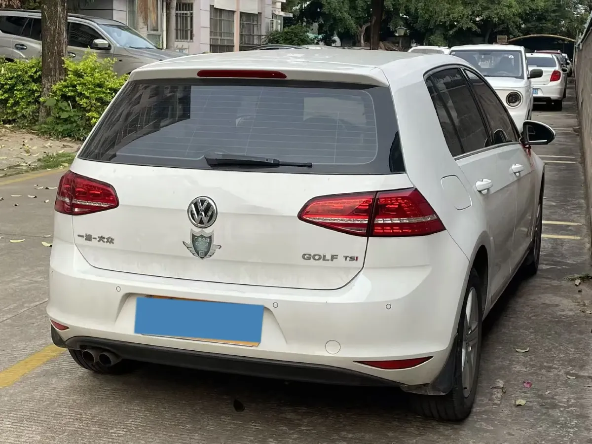 2015 Volkswagen Golf 1.4T 131HP L4 7DCT,autocango,china used car exporter,china ev exporter,chinese used car exporter,chinese used ev exporter