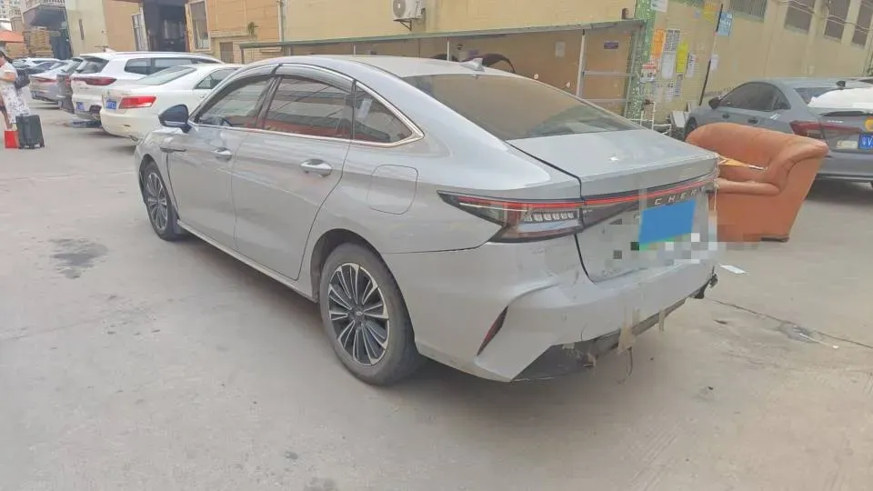2024 Fulwin FulwinA8 1.5T 156HP L4 1DHT PHEV 18.3KWH,autocango,china used car exporter,china ev exporter,chinese used car exporter,chinese used ev exporter