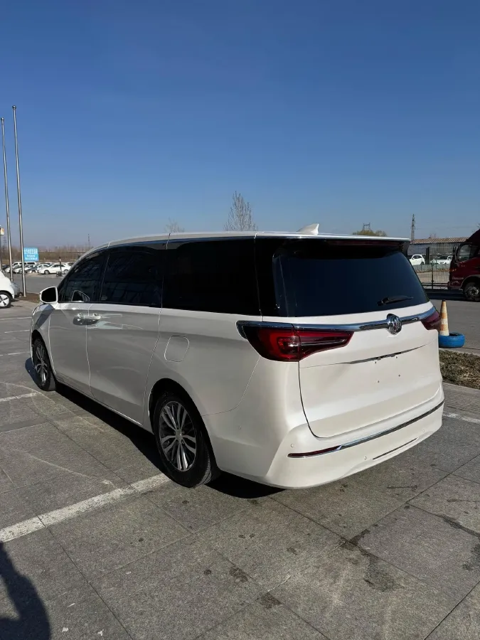 2021 Buick GL8 2.0T 237HP L4 9AT,autocango,china used car exporter,china ev exporter,chinese used car exporter,chinese used ev exporter