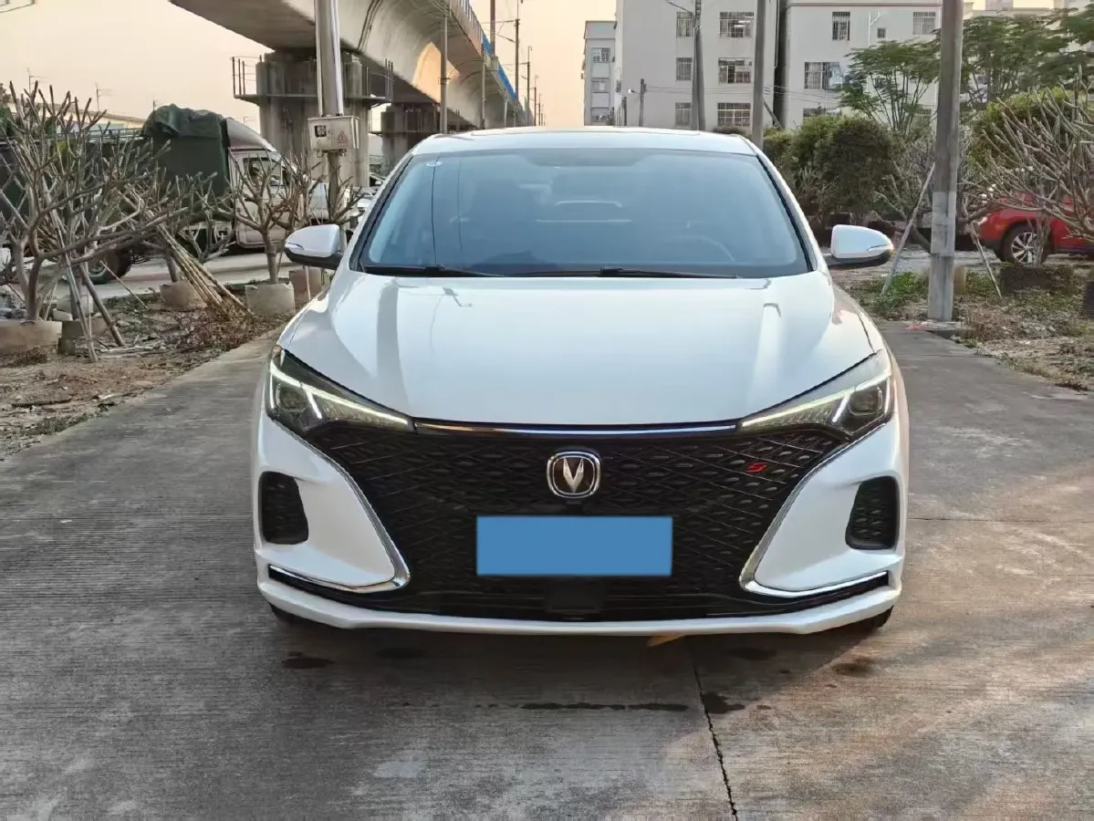 2020 ChangAn Eado 1.4T 158HP L4 7DCT,autocango,china used car exporter,china ev exporter,chinese used car exporter,chinese used ev exporter