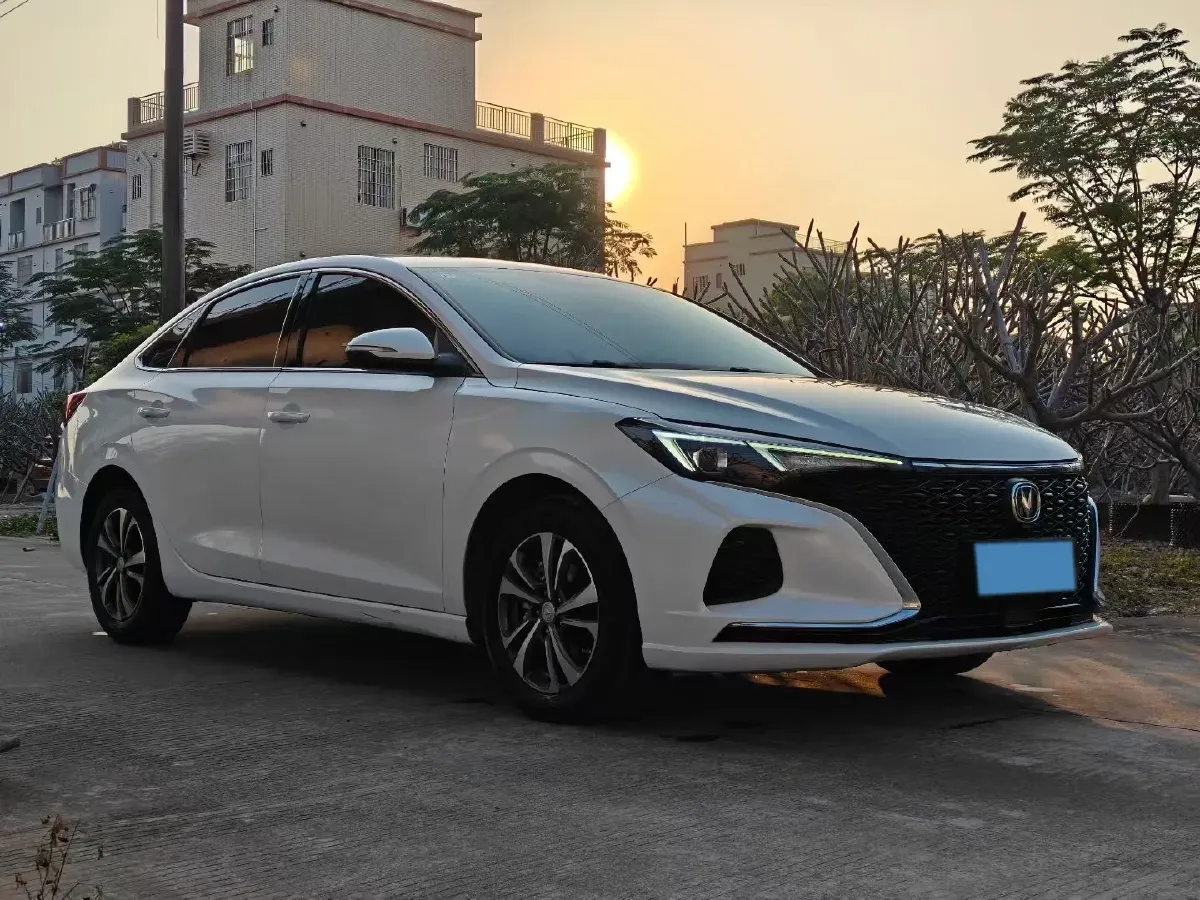 2020 ChangAn Eado 1.4T 158HP L4 7DCT,autocango,china used car exporter,china ev exporter,chinese used car exporter,chinese used ev exporter