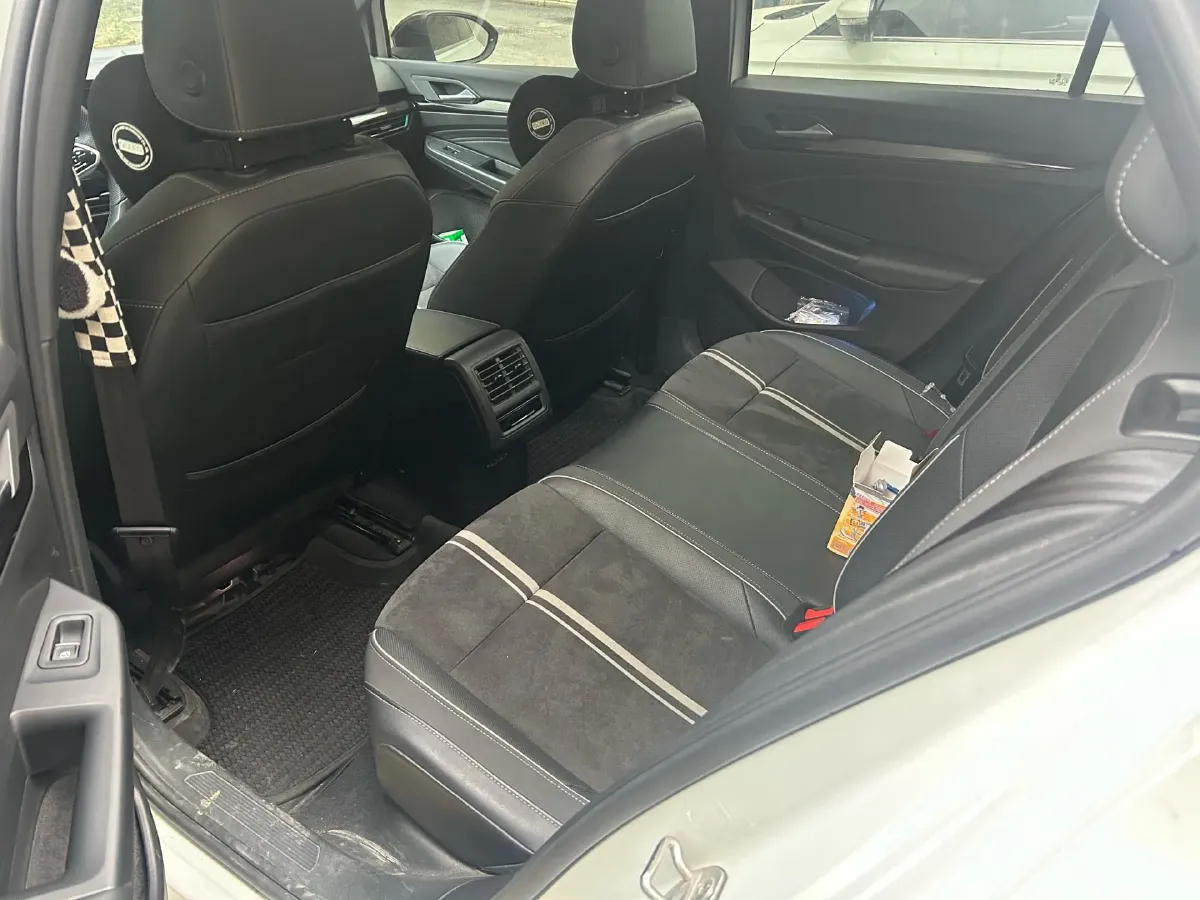 2023 Volkswagen Golf 1.4T 150HP L4 7DCT,autocango,china used car exporter,china ev exporter,chinese used car exporter,chinese used ev exporter