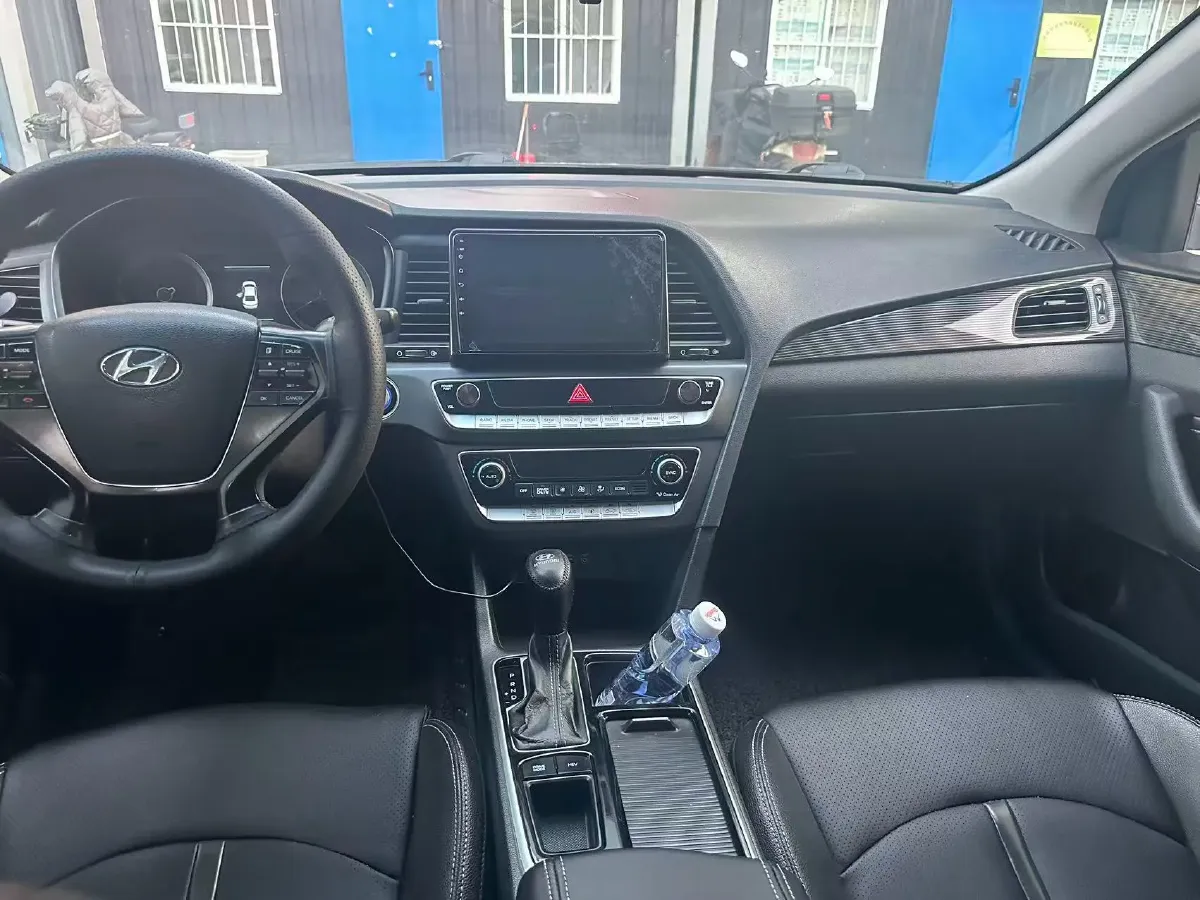 2018 Hyundai Sonata 2.0L 156HP L4 6AT PHEV 12.9KWH,autocango,china used car exporter,china ev exporter,chinese used car exporter,chinese used ev exporter