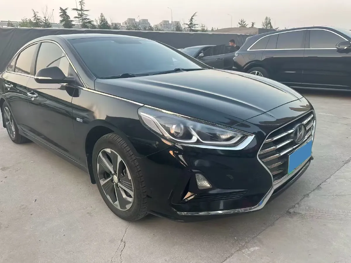 2018 Hyundai Sonata 2.0L 156HP L4 6AT PHEV 12.9KWH,autocango,china used car exporter,china ev exporter,chinese used car exporter,chinese used ev exporter