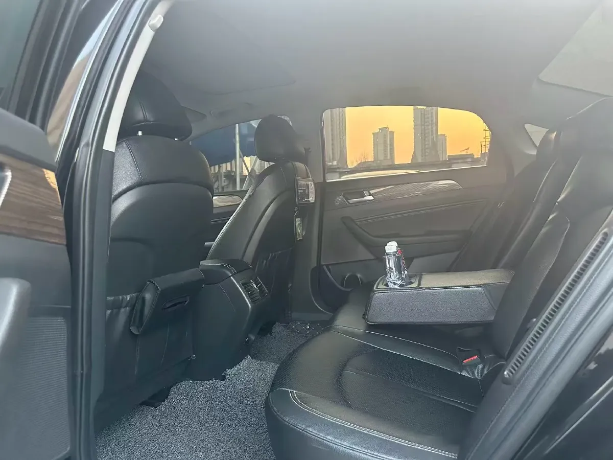 2018 Hyundai Sonata 2.0L 156HP L4 6AT PHEV 12.9KWH,autocango,china used car exporter,china ev exporter,chinese used car exporter,chinese used ev exporter