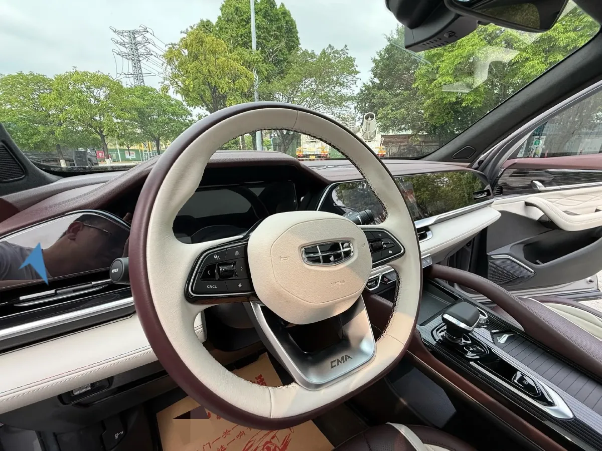 2021 Geely Monjaro 2.0T 218HP L4 7DCT,autocango,china used car exporter,china ev exporter,chinese used car exporter,chinese used ev exporter