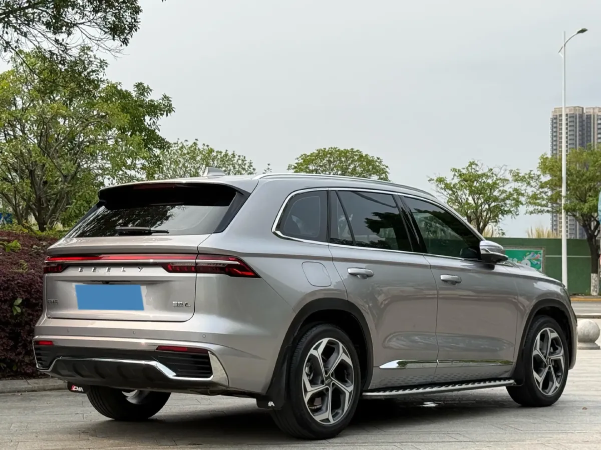 2021 Geely Monjaro 2.0T 218HP L4 7DCT,autocango,china used car exporter,china ev exporter,chinese used car exporter,chinese used ev exporter