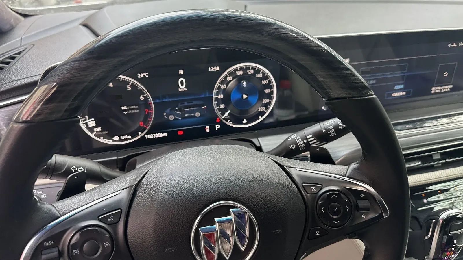 2021 Buick GL8 2.0T 237HP L4 9AT,autocango,china used car exporter,china ev exporter,chinese used car exporter,chinese used ev exporter