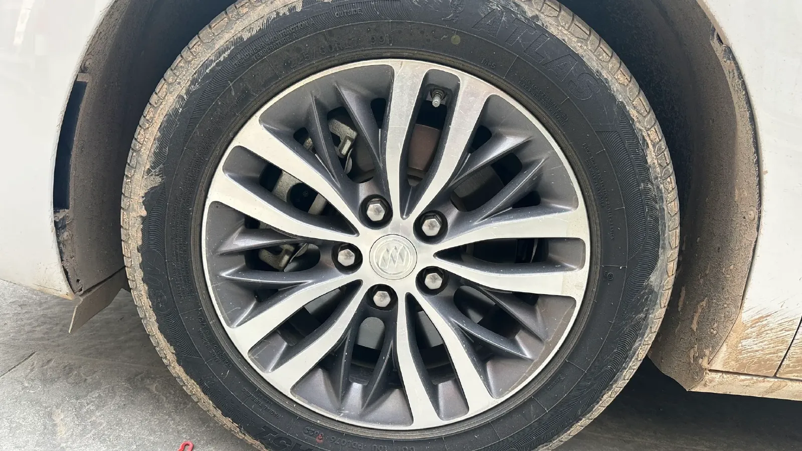 2021 Buick GL8 2.0T 237HP L4 9AT,autocango,china used car exporter,china ev exporter,chinese used car exporter,chinese used ev exporter