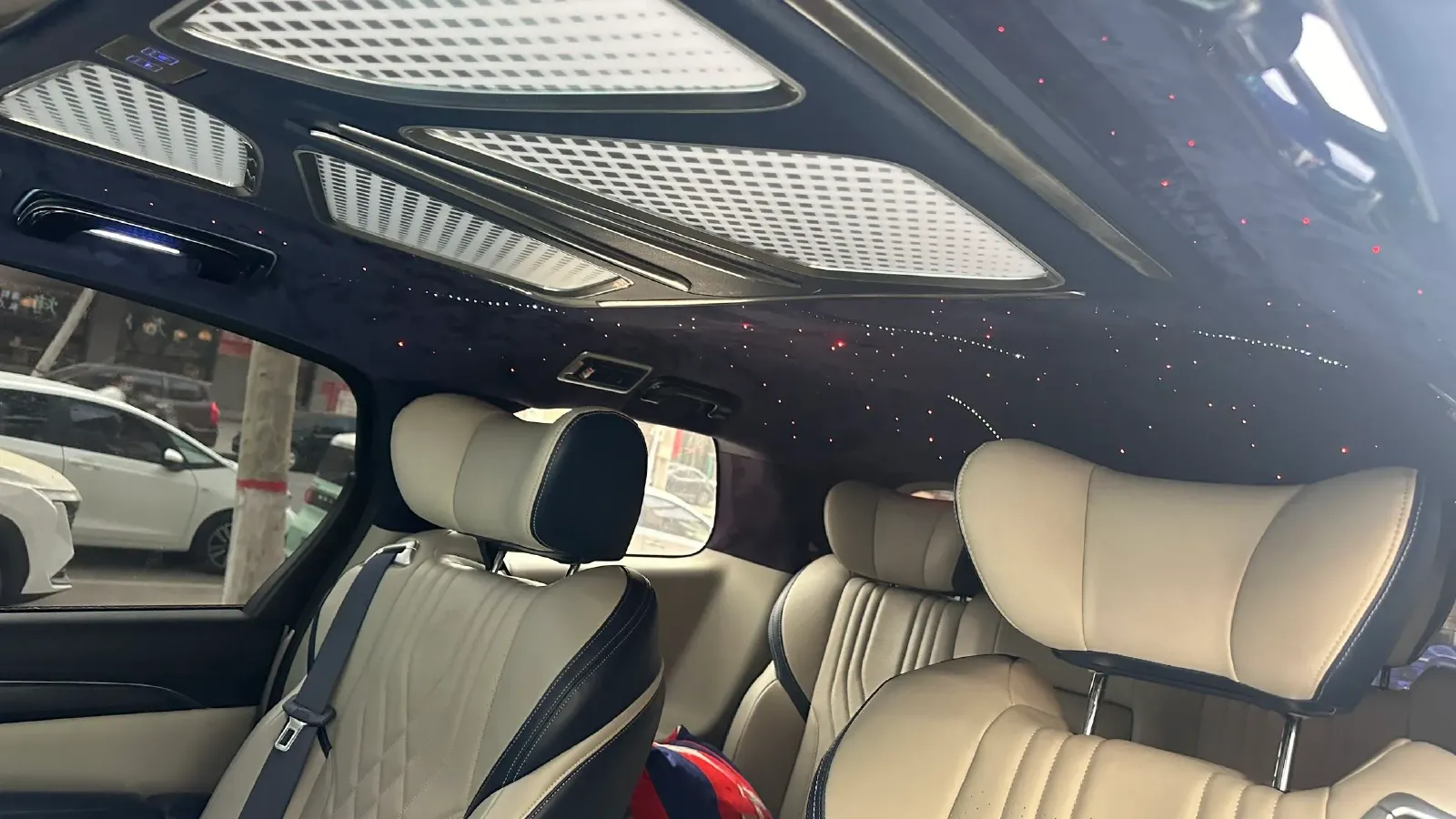 2021 Buick GL8 2.0T 237HP L4 9AT,autocango,china used car exporter,china ev exporter,chinese used car exporter,chinese used ev exporter