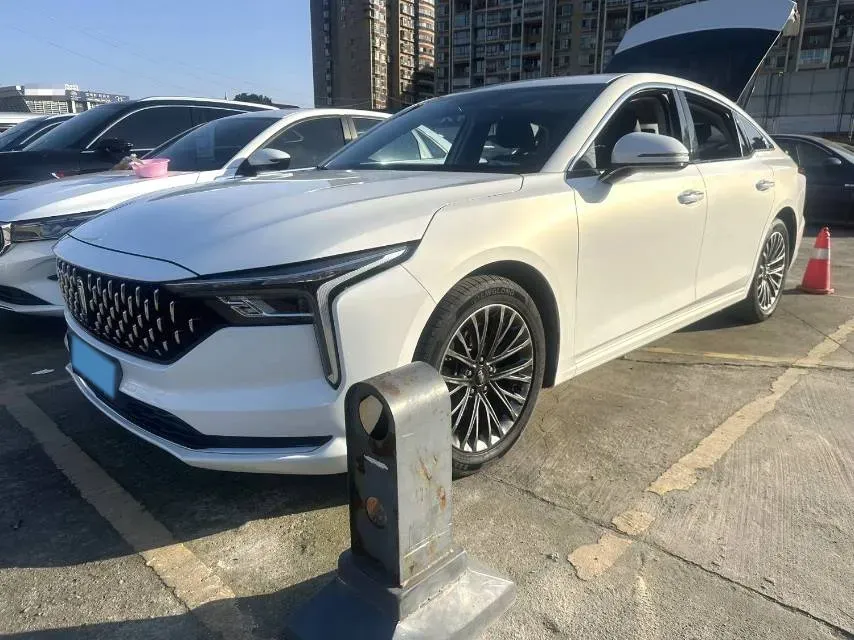 2023 Bestune B70 1.5T 169HP L4 7DCT,autocango,china used car exporter,china ev exporter,chinese used car exporter,chinese used ev exporter