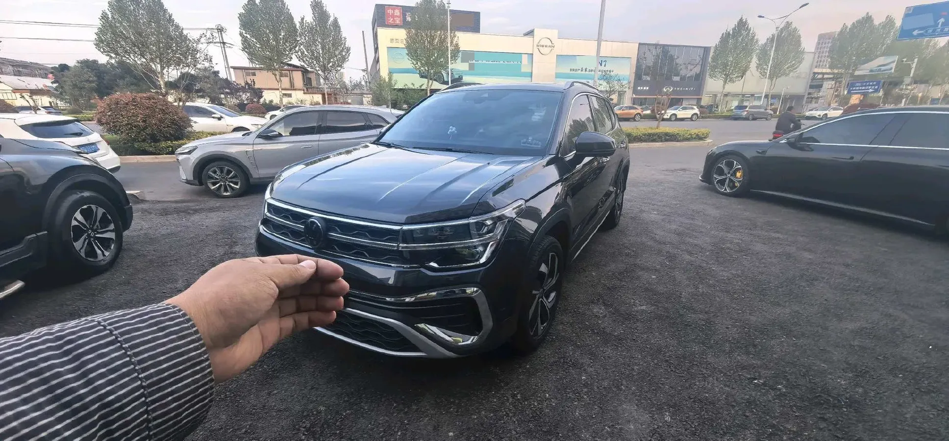 2023 Volkswagen Tharu 1.5T 160HP L4 7DCT,autocango,china used car exporter,china ev exporter,chinese used car exporter,chinese used ev exporter