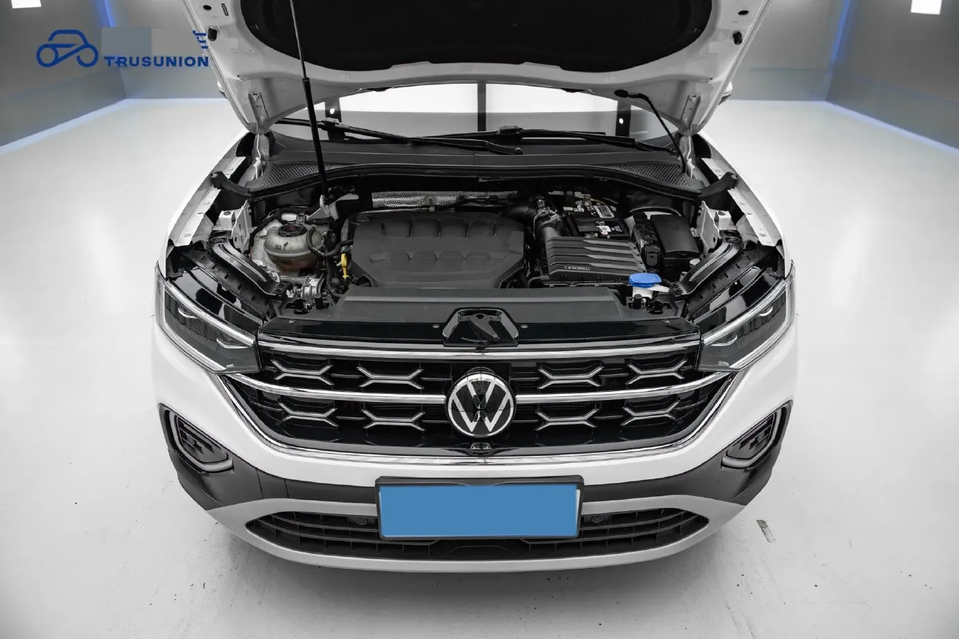 2023 Volkswagen Tayron 2.0T 186HP L4 7DCT,autocango,china used car exporter,china ev exporter,chinese used car exporter,chinese used ev exporter