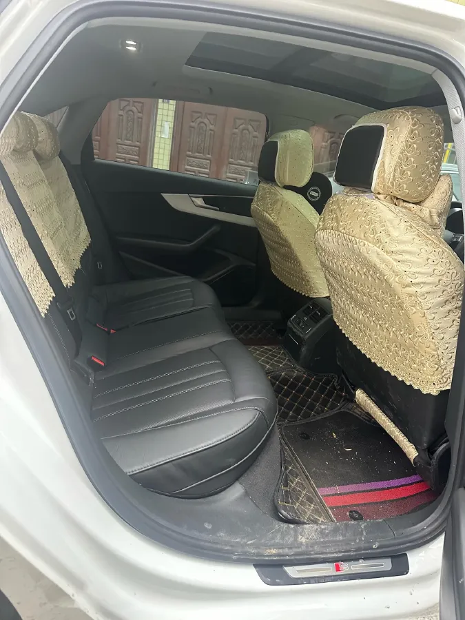 2020 Audi A4L 2.0T 190HP L4 7DCT,autocango,china used car exporter,china ev exporter,chinese used car exporter,chinese used ev exporter