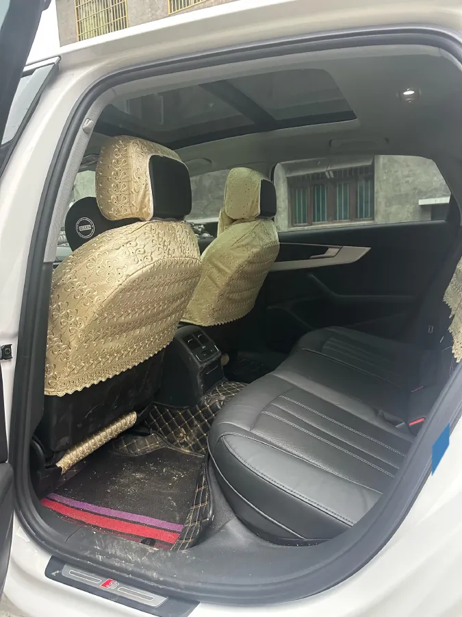 2020 Audi A4L 2.0T 190HP L4 7DCT,autocango,china used car exporter,china ev exporter,chinese used car exporter,chinese used ev exporter