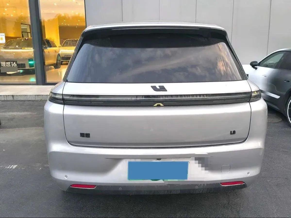 2023 Li L8 Range Extended 154HP REEV 40.9KWH,autocango,china used car exporter,china ev exporter,chinese used car exporter,chinese used ev exporter