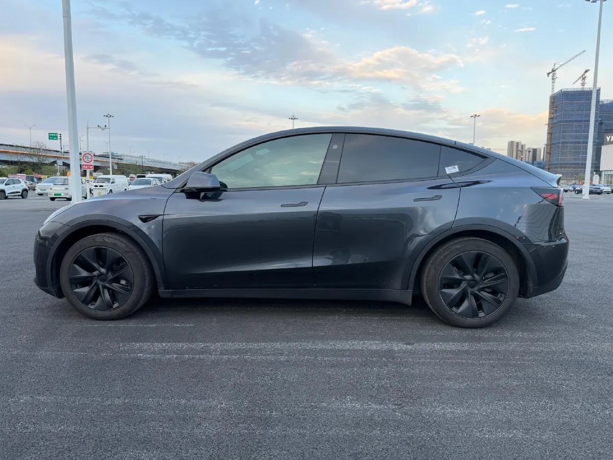 2024 Iveco OuSheng BEV 77.28KWH,autocango,china used car exporter,china ev exporter,chinese used car exporter,chinese used ev exporter