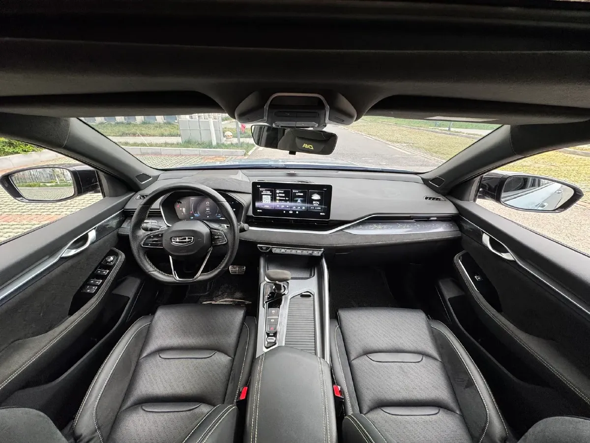 2021 Geely Preface 2.0T 190HP L4 7DCT,autocango,china used car exporter,china ev exporter,chinese used car exporter,chinese used ev exporter