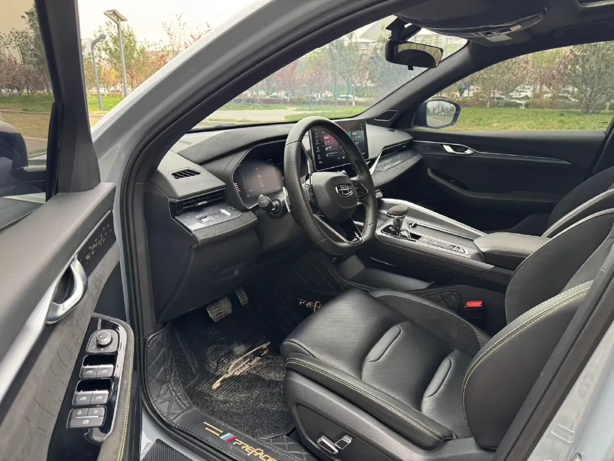 2021 Geely Preface 2.0T 190HP L4 7DCT,autocango,china used car exporter,china ev exporter,chinese used car exporter,chinese used ev exporter