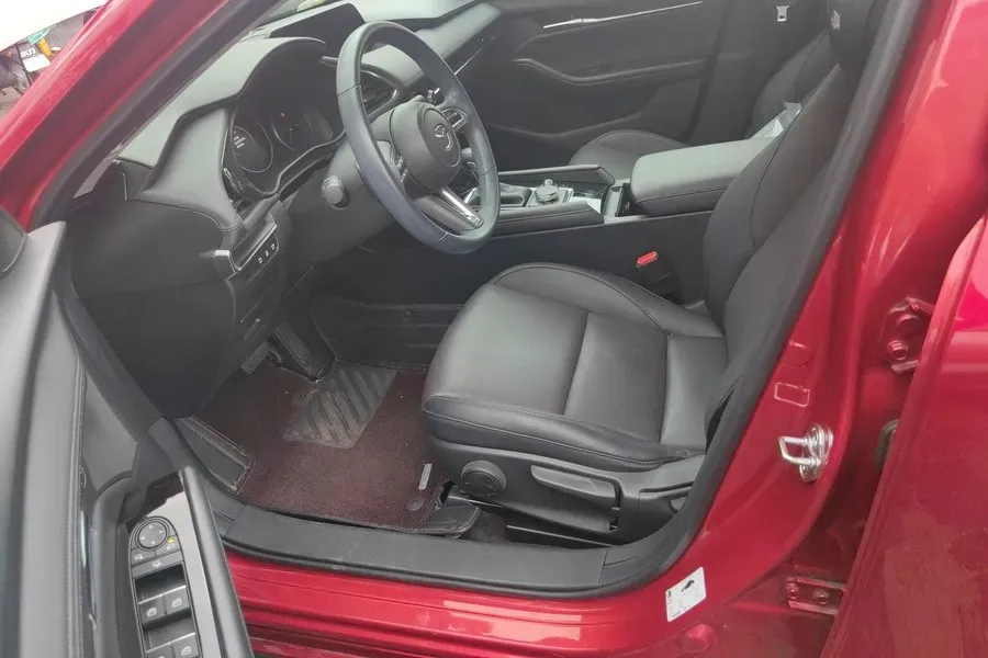 2021 Mazda 3 Axela 2.0L 158HP L4 6AT,autocango,china used car exporter,china ev exporter,chinese used car exporter,chinese used ev exporter