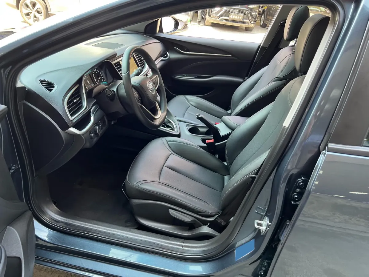 2021 Buick Excelle 1.5L 113HP L4 6AT,autocango,china used car exporter,china ev exporter,chinese used car exporter,chinese used ev exporter