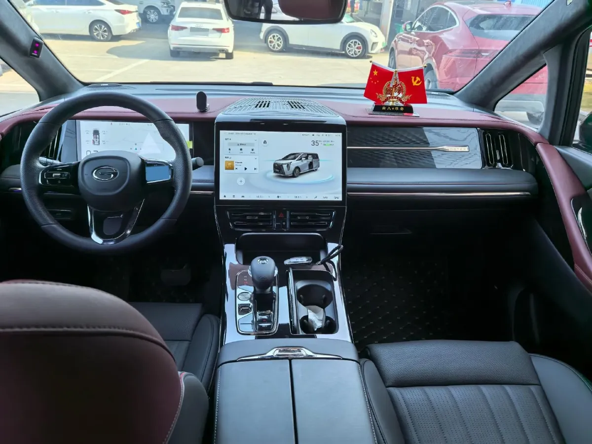 2023 GAC Trumpchi M8 2.0T 252HP L4 8AT,autocango,china used car exporter,china ev exporter,chinese used car exporter,chinese used ev exporter