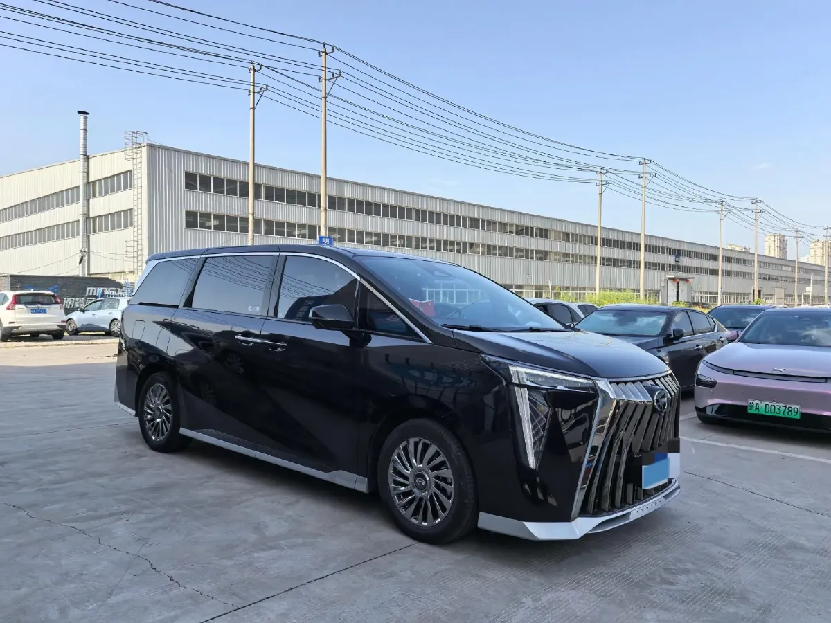 2023 GAC Trumpchi M8 2.0T 252HP L4 8AT,autocango,china used car exporter,china ev exporter,chinese used car exporter,chinese used ev exporter